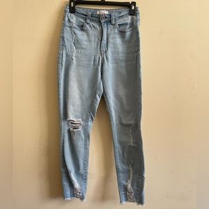 Aphrodite Distressed Jeans